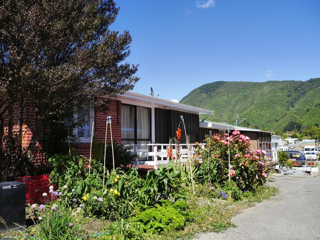 Atlantis Backpackers Pansiyon Picton Dış mekan fotoğraf